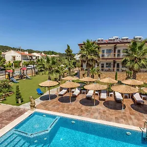 Halkidiki Greek Pride ηotel And Апарт-отель Скала-Фуркас