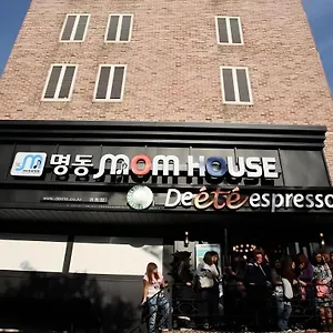 Myeongdong Mom House ** Seoul