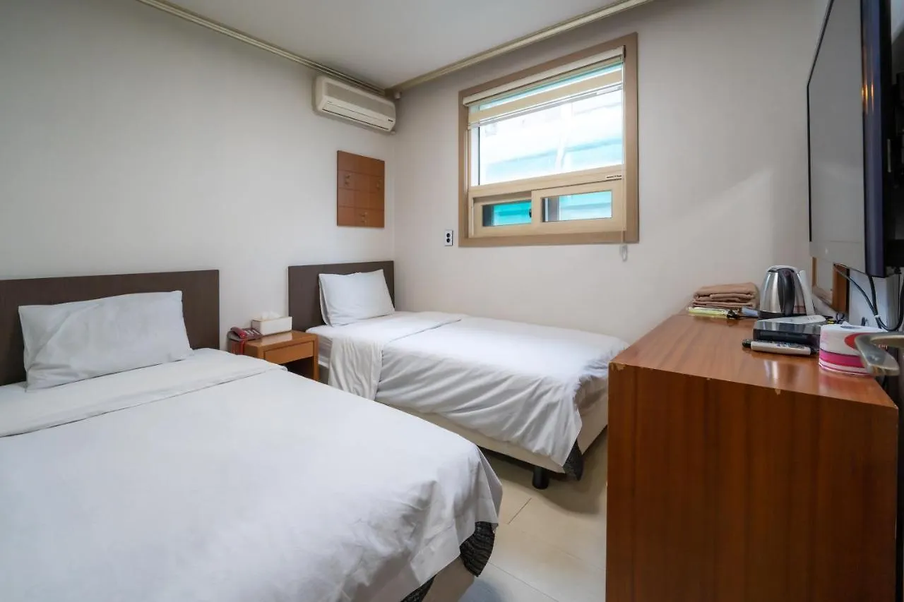 Amiga Inn Seoul Hotel
