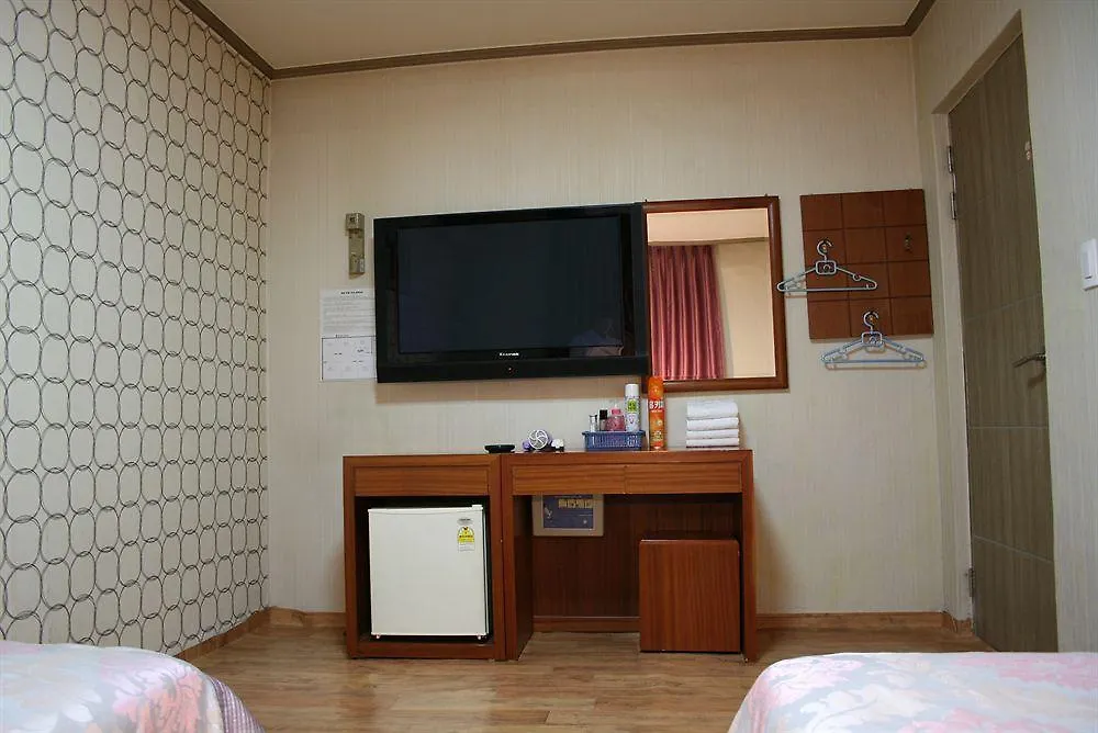 Amiga Inn Seoul Hotel